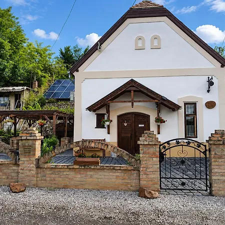 Villa Nanahaza *