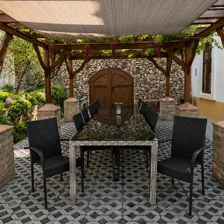 Nanahaza Villa Alsonana